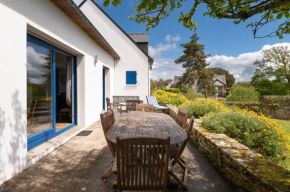 La maison aux volets bleus